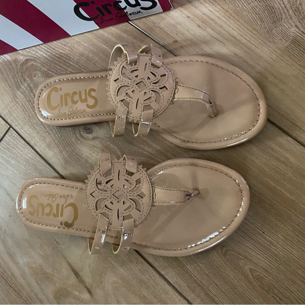 Dressy flip flops